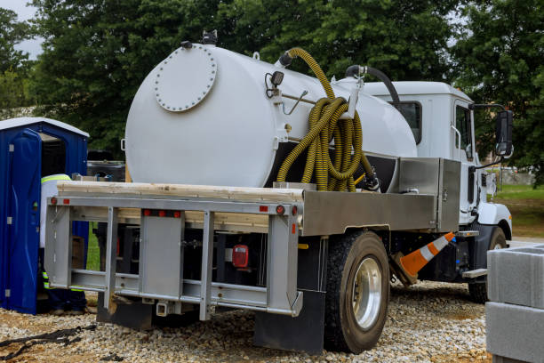 Portable Toilet Options We Offer in Fort Dodge, IA